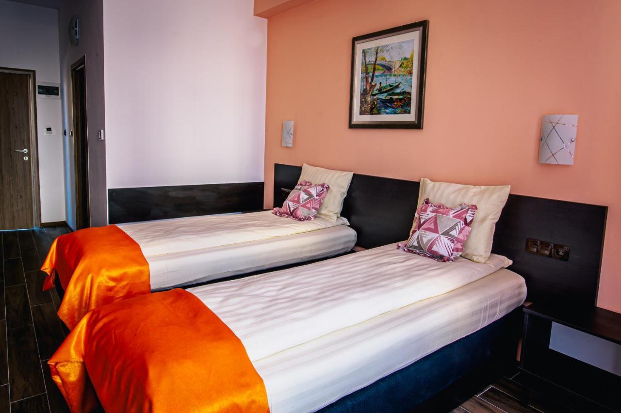 Colors Residence Клуж-Напока Екстериор снимка